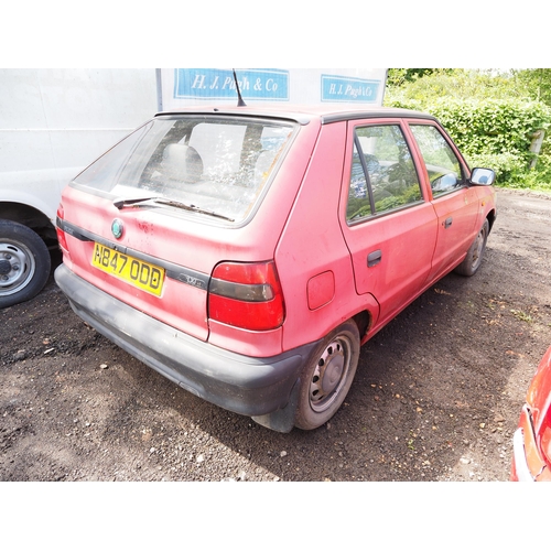 681 - Skoda Felisia 5 door hatch back, runs, MOT til 09.12.22. 68,000 miles, Reg N847 0DD, V5