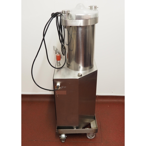 906 - Hydraulic sausage machine single phase. Stainless steel