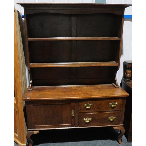 217 - Oak dresser 75x54