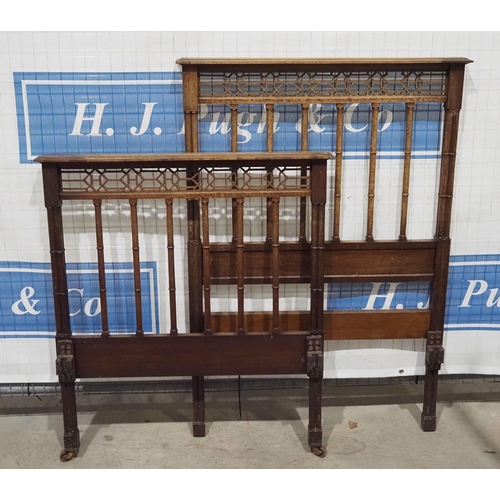 172 - Child's bed Oriental style 2ft9