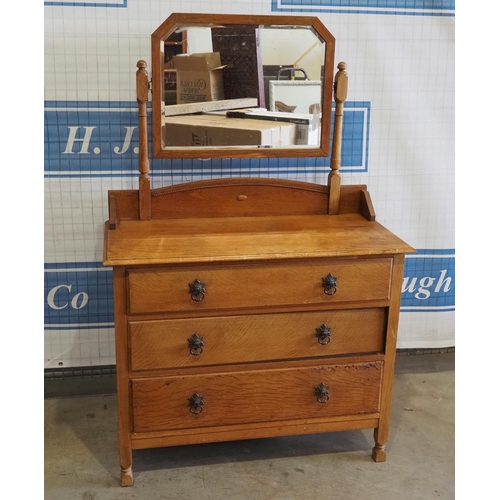 138 - Dressing chest with 3 long drawers and mirror 60x39