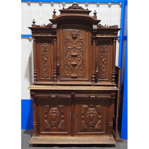 230 - Heavily carved mahogany sideboard 88x55