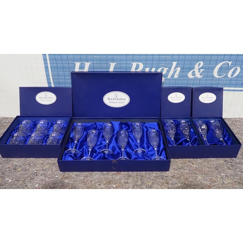 318 - 6 Royal Doulton 'Juliette' crystal champagne glasses, 4 wine glasses and 6 whisky tumblers. Brand ne... 