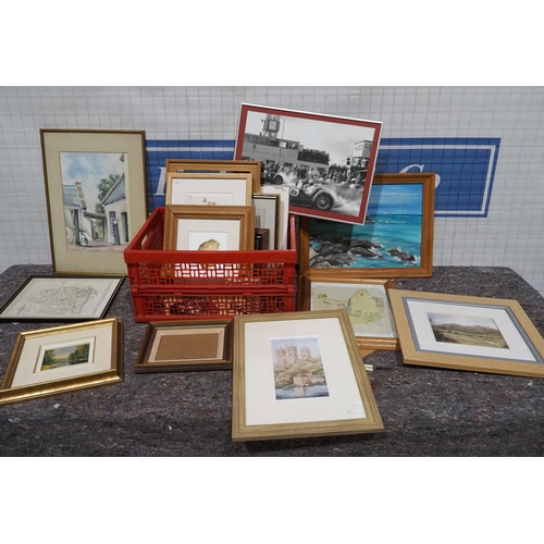 525 - Large quantity of framed prints and paintings