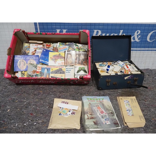 521 - Quantity of stamps, cigarette cards and books