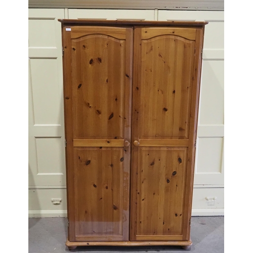 200 - Pine 2 door wardrobe 71x41