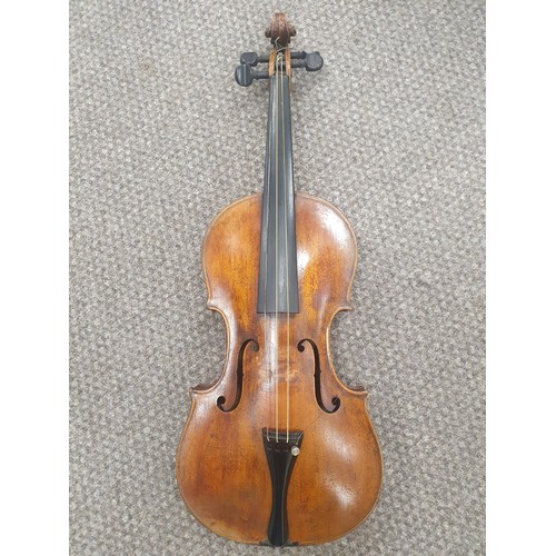 572 - Violin in case