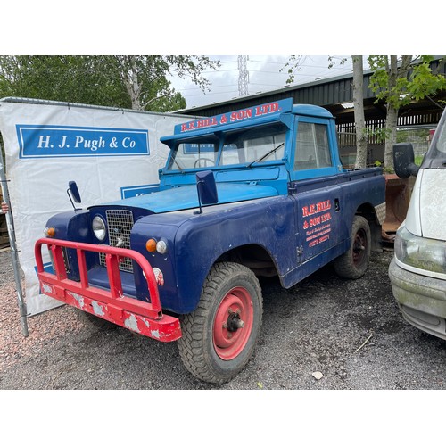 691 - Land Rover series 2. 1957. Runs and drives. 3528cc.  Reg 705 CPE. V5