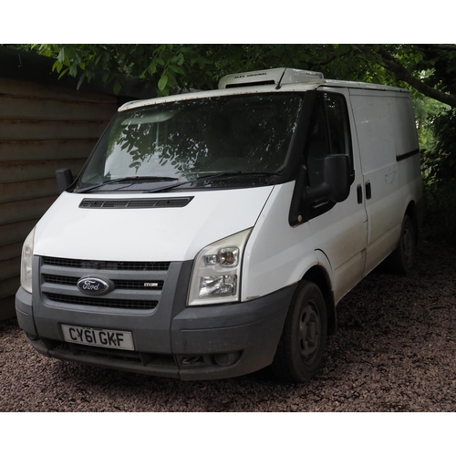 943 - Ford Transit 85T260 refrigerated van. 2008. MOT til 15.01.2023. 242,039miles at last MOT. Reg. CY61 ... 