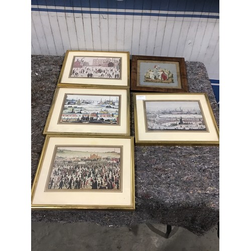 590 - Quantity of framed prints