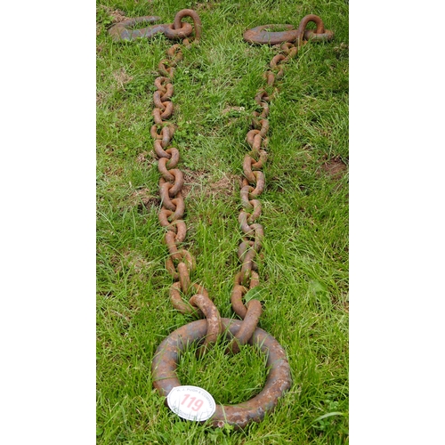 119 - Large chain