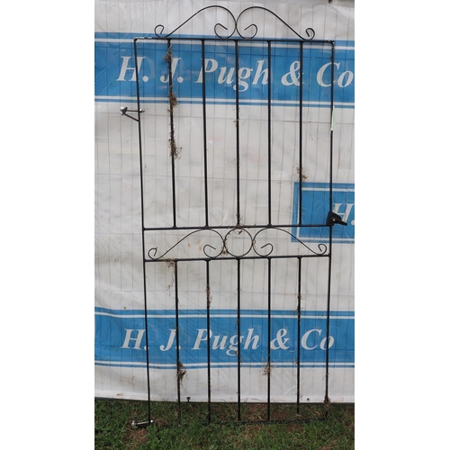 226a - Metal garden gate