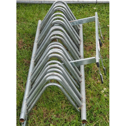 298 - Bike racks