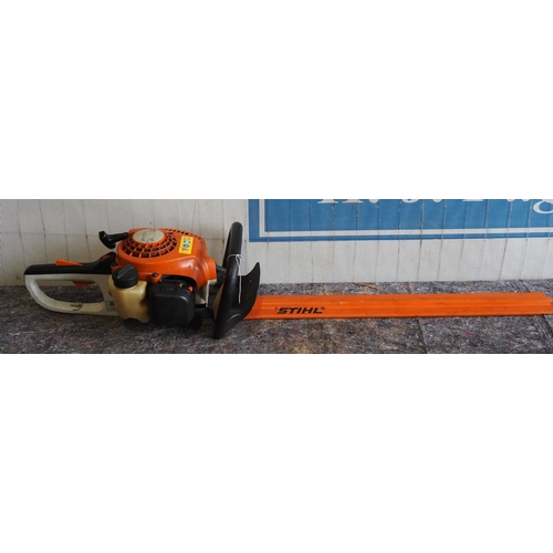 876 - Stihl HS45 petrol hedge cutter