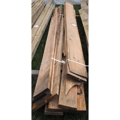 1703 - Cedar boards mixed average 3.6M -1