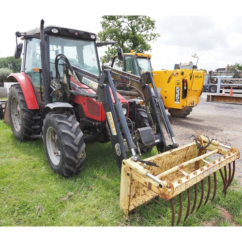 1933 - Massey Ferguson 5455 tractor. 5473 hours. 4WD, front suspension. EU04 CYK. Still loader, grab and pa... 