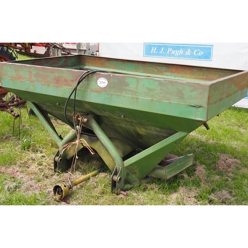 2054 - Fertilizer spreader