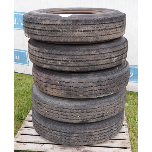 2190 - Lorry wheels and tyres 900.20 -5