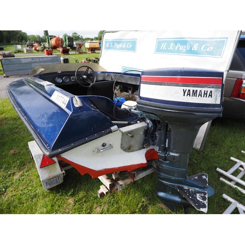 2274 - Speed boat with Yamaha outboard motor, on trailer