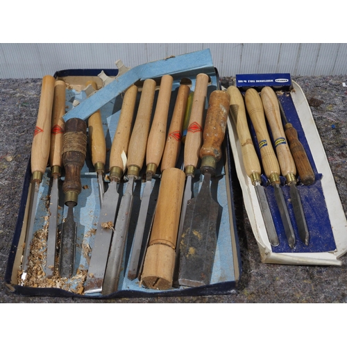 58 - Assorted woodworking chisels to include Marples