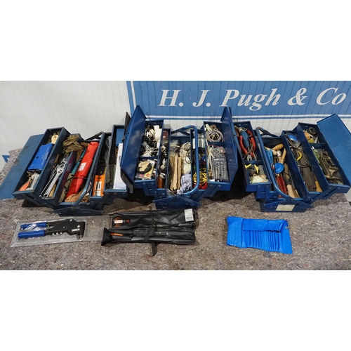 61 - 3- Metal tooboxes and contents of assorted handtools