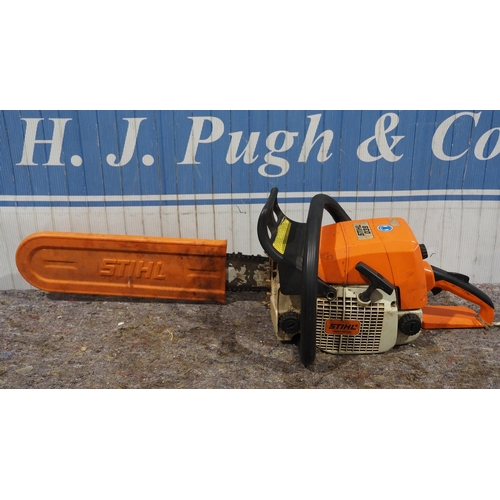 80 - Stihl 039 petrol chainsaw