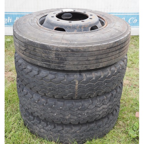 2216 - Lorry wheels and tyres 22.5