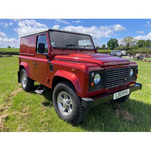 413 - Land Rover 90 Defender. 2011. 2.4TDCI. 12 Months MOT. Full service history, 2 keys. Electric windows... 