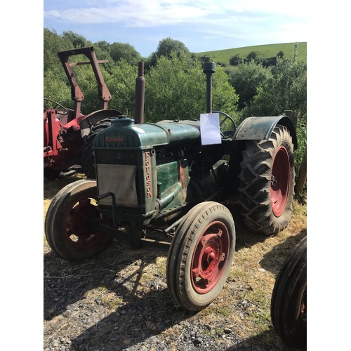 142 - Fordson standard N tractor. Petrol TVO, c1939. PTO.