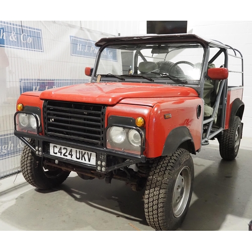 409 - Range Rover off road vehicle with BMW 3l engine, automatic transmission, Land Rover body panels. Run... 