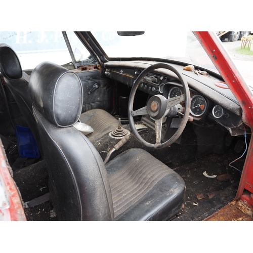 419 - MGB GT Saloon. 1.8l petrol. 1970. From a collection, has had reconditioned Gold Seal engine before s... 