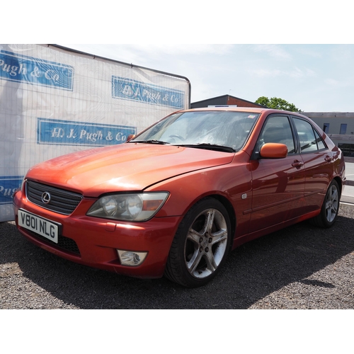 430 - Lexus IS 200 SE, 2L petrol, 1999. Has been stood for 6 months. Needs new clutch.  MOT until 29/9/22.... 