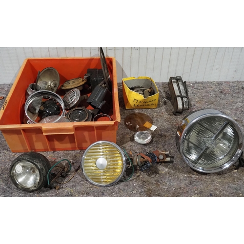 130 - Assorted car headlights, spotlights, lenses and horns