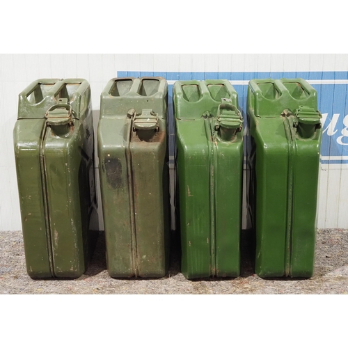 141 - 4- 20l Metal jerry cans