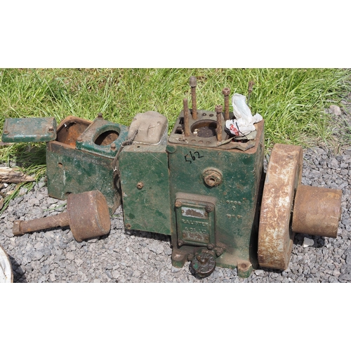 562 - Lister D stationary engine parts