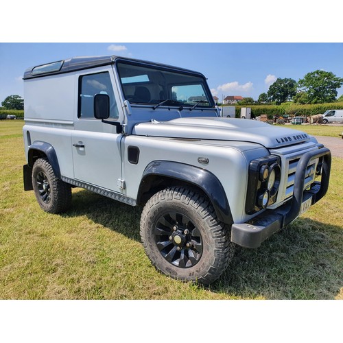 447 - Land Rover Defender 1990, 2.4 diesel, limited  edition, runs and drives, air con, heated seats, come... 