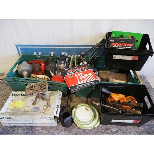 220 - Assorted hand tools, hurricane lamps, saw blades etc