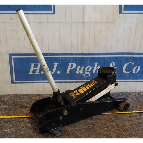 418 - 3 Ton trolley jack