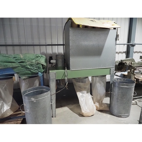 478 - Industrial double dust extractor