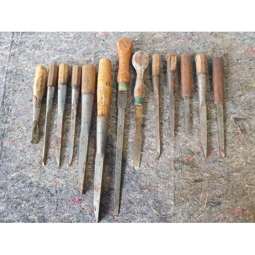 503 - Gilpin, Marples and other mortice chisels and screwdrivers.