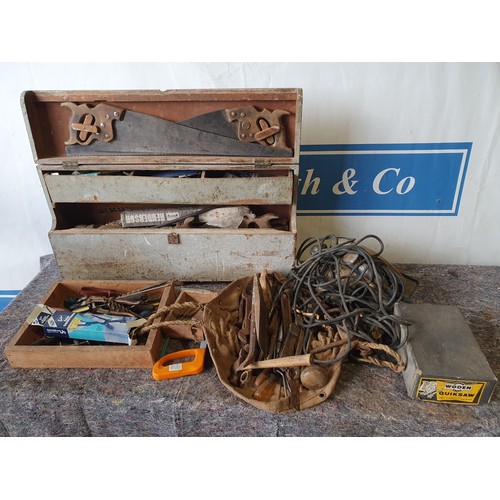 508 - Carpenters tool chest and contents and assorted hand tools to include Woden quick saw.