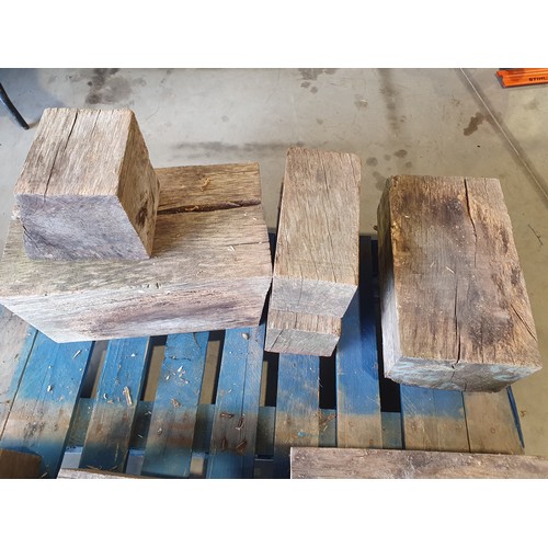 172 - Assorted Oak blocks