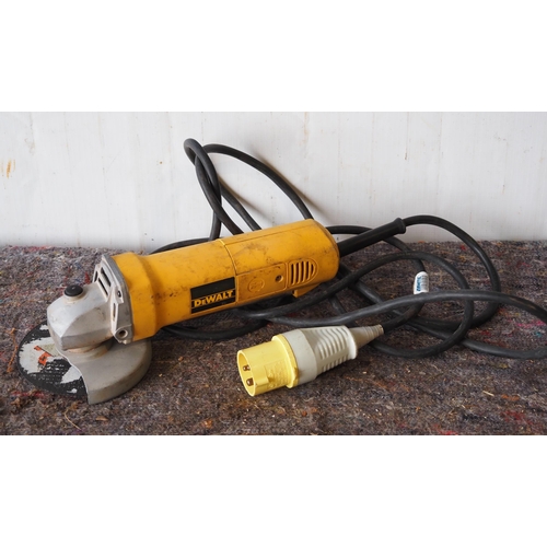 527 - Dewalt 110v angle grinder