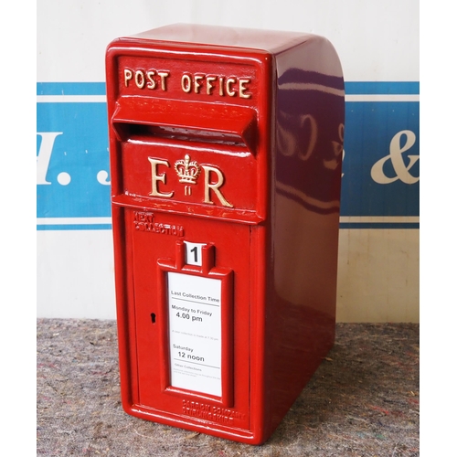 772 - Postbox 23