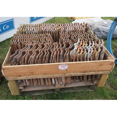 pallet-of-roofing-tiles