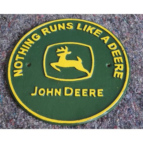 757 - Circular cast iron sign JOHN DEERE 9½