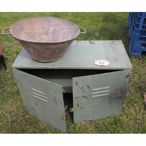 80 - 2 Door cabinet and galvanised bath