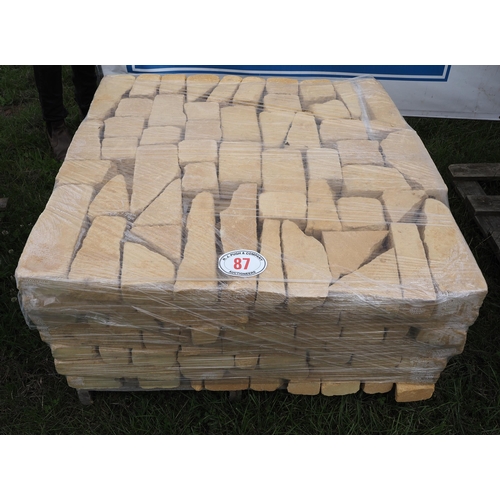 87 - Pallet of Cotswold bricks