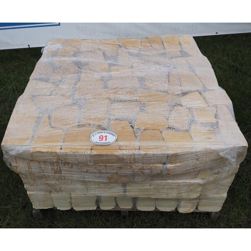 91 - Pallet of Cotswold bricks