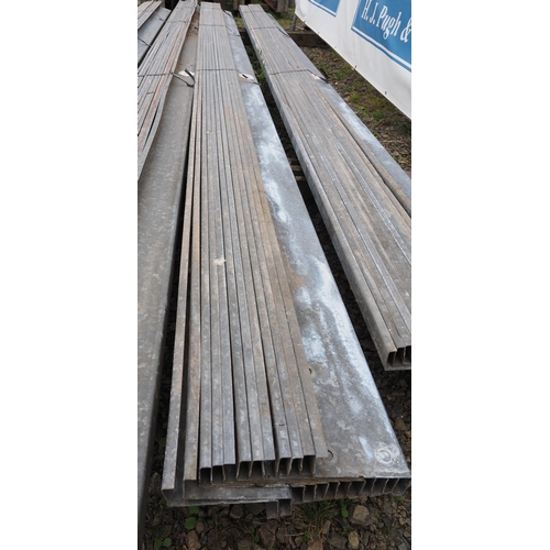 955 - Z Purlins 4.9m -12